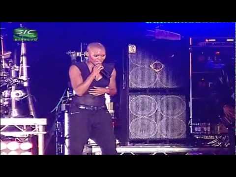 Sunk Anansie    Weak & Brazen @ Optimus Alive 2010