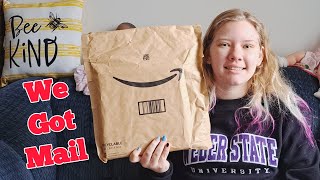 How I Change my Dexcom G6, and We Got Mail & Surprise Packages!