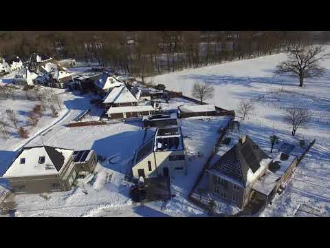 Een besneeuwde Vijverberg/Koekendaal Doetinchem van boven af