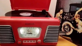 Stray Cats - How long you wanna live anyway?