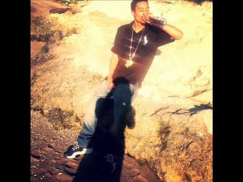 Quis Capone -THE WORLD IS YOURS