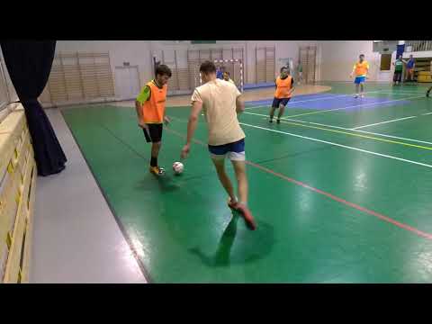 StrefaFutbolu.pl: Mehisto - Hardcore Team