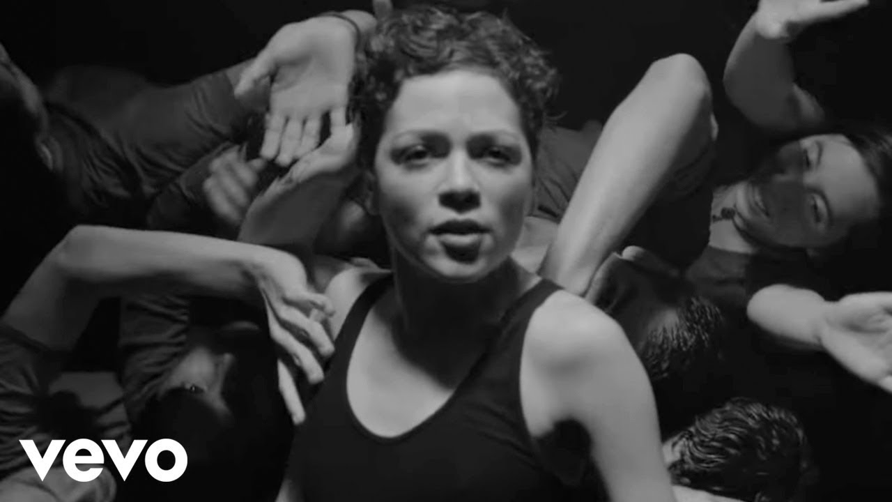 Hasta La Raiz Lyrics English Translation - Natalia Lafourcade - Lyrics Raw