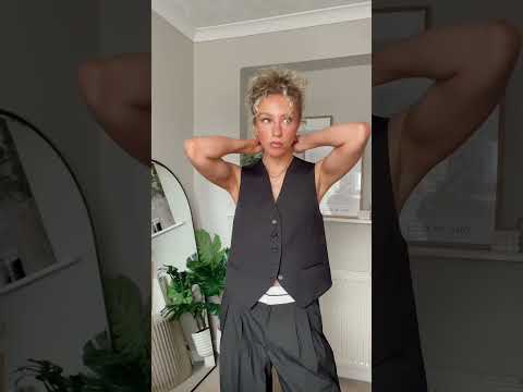 THIS IS HOW YOU STYLE THE WAISTCOAT FOR SPRING 🫶🏻 #waistcoat #springtrends #fashiontrends