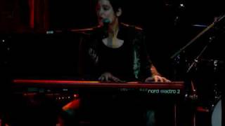 Kirsten Price-&quot;Fall&quot;