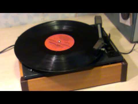 Самодельный проигрыватель винила - приставка к компьютеру ) Hand made turntable! ))
