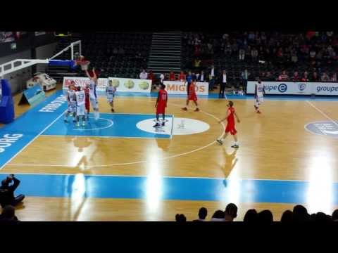 Fribourg Olympic 95 - 79 Energy Investments Massagno à Saint-Léonard (16.11.2013)