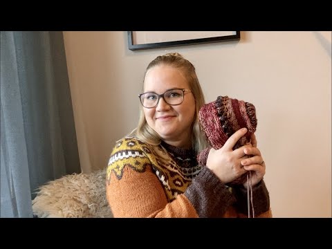 Episode 13 - Shawlography clue 2, that's a lot of knitting!