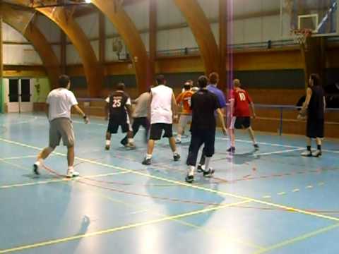 BALONCESTO COMPLUTENSE JUNCAL KBK  (5) CIMG0099.AVI