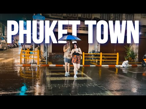 A rainy-weather walk in Phuket's old town at night | Thailand [4K live walking]