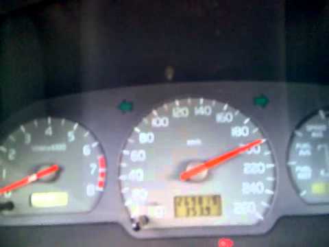 Volvo V40 0-1000m 250km/h