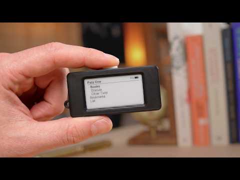  This Shouldn’t Be a Real E-Reader… I Read Over 1000 Pages on It  - Paul Lagier - YouTube