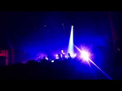 Emeli sandé (live at ab)- beneath your beautiful