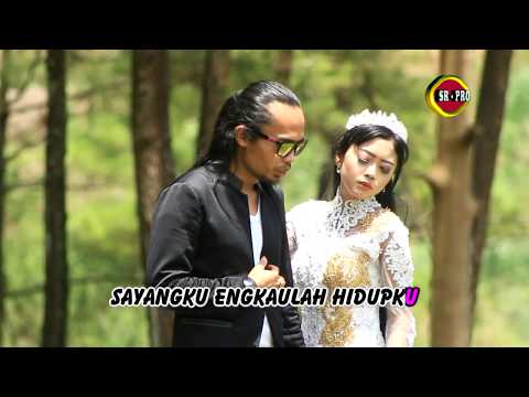 Arya Satria Feat. Tiara Amora - Cintaku Satu | Dangdut (Official Music Video)