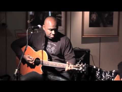 Joel DeLuna & Ola Insulander perform "Hoochie Coochie Man"