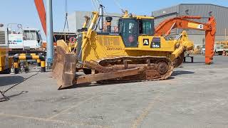 Bulldozer Komatsu D155A (4 Pieces available - Abu Dhabi) à vendre - Image 4 | Machineryline TG Bulldozer Komatsu D155A (4 Pieces available - Abu Dhabi) | Image 4 - Machineryline