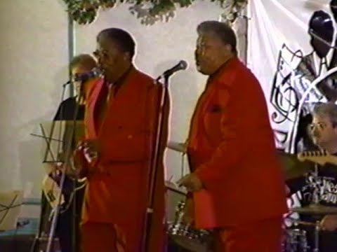 Marvin & Johnny "Tick Tock" Live - 1998