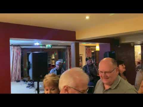 Fantastique performing Set You Free by N-Trance