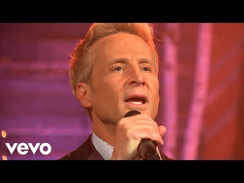 Gaither Vocal Band - Man Of Sorrows (Live)