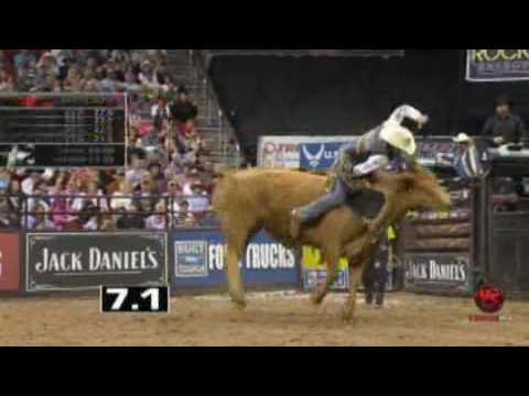 Matt Bohon vs. Bad Moon