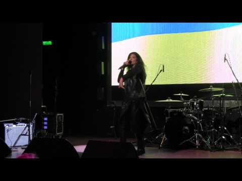 ESCKAZ in Riga: Ruslana - Oy, zahray my, muzychenku (at Eurovision PreParty)