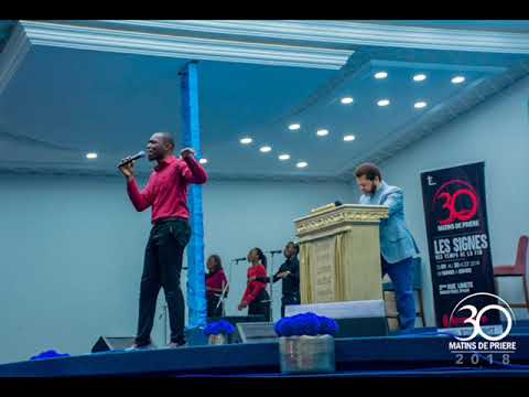 Ce que nous voulons C'est toi - Peniel MAMBU( Full worship time à la compassion)