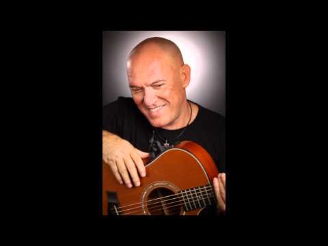 Video thumbnail for Mal’achit - מלאכית