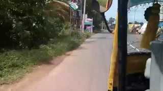 preview picture of video 'Riding in a Kerala auto - on the Kottayam-Kumarakom road - 2 of 2'