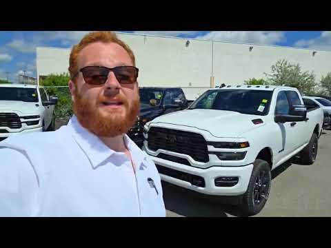 2026 Ram 2500 Big Horn 4x4 Crew Cab 6'4" Box in Bright White for sale at Kitchener Chrysler Dodge Jeep Ram in Kitchener, ON