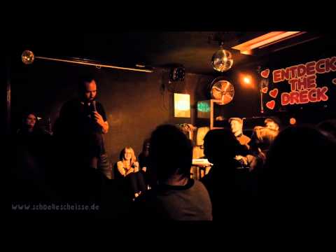 Stand-up im Grünen Jäger | Ausschnitt: Piero Masztalerz