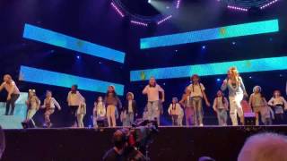 KvK Kerstvakantieconcert - Medley:  Bewegen Is Gezond / Energie / Hupsakee