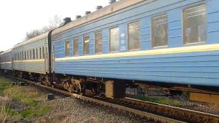 preview picture of video 'Ukrainian Passenger Train 350 (Vladivostok) Charkov - Ivano Frankovsk'