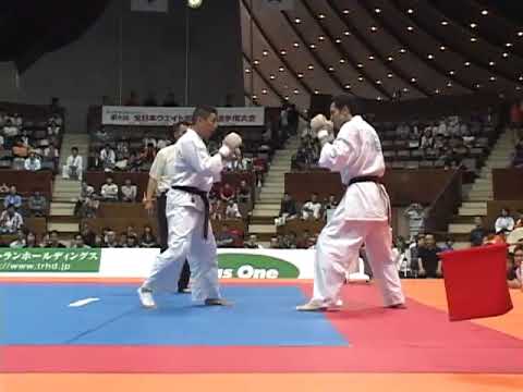 Kyokushin Karate with Head Punches (Shinken Shobu) - Saki Kikuchi vs Hirokazu Koga