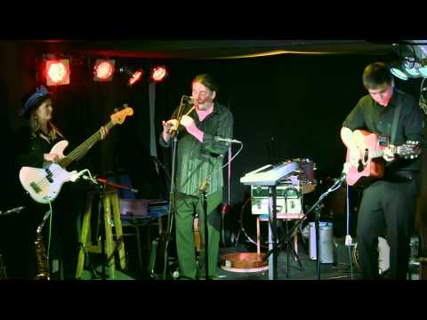 The Devine Family - As I Roved Out