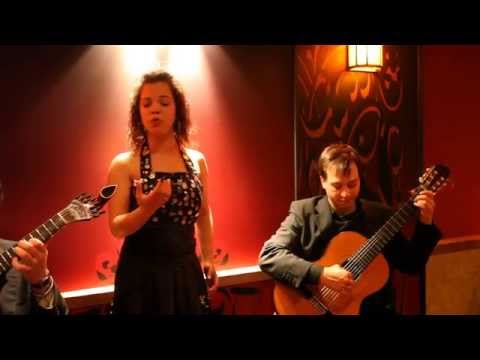 Rute Santos, "Fado Menor" - "Passas por mim, não me falas (?)"