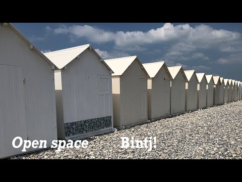 «Open space» - Bintj! - On naît, noyés dans l'open space.