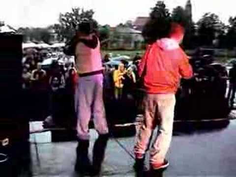 BS BRYGADA - B.Skład - W górę ręce - Migawka z koncertu URT3