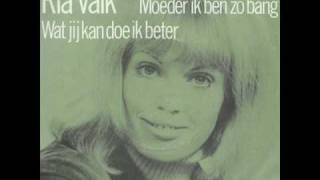 Ria Valk - Moeder Ik Ben Zo Bang video