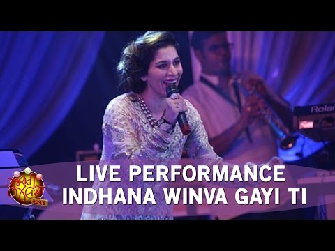 Indhana Winva Gayi Thi - Live by Sophie Choudry | Gujarati Garba Songs