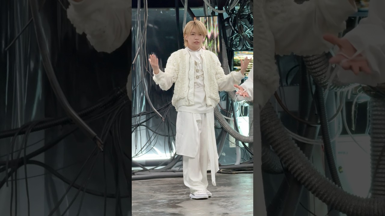 【#西畑大吾 & #高橋恭平 & #長尾謙杜】#BlackNightmare MV公開中👻🖤 #なにわ男子