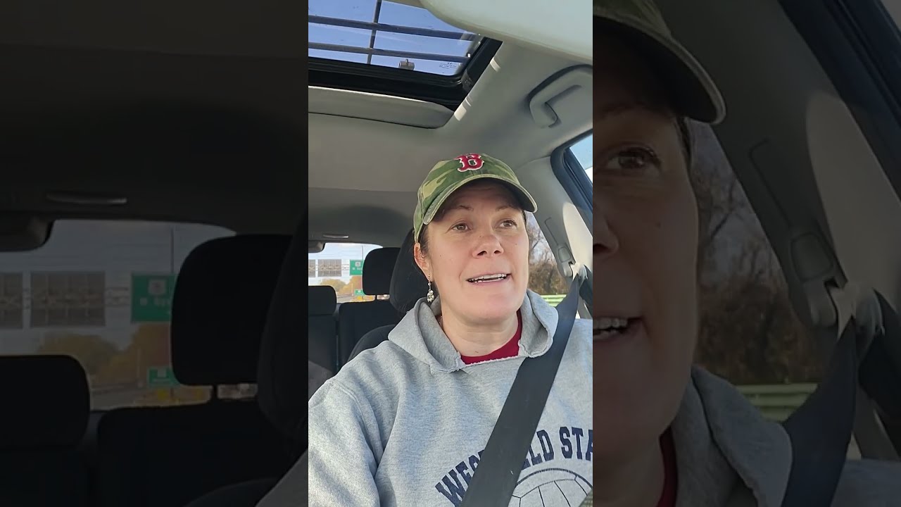 Sleigh your finances this holiday season! How to stay on track with a Sinking Fund