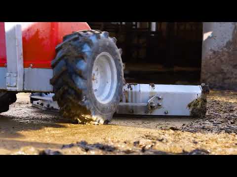 RMH Spaltenschieber "MAX" - der Spalten- und Auslaufreiniger | RMH Landtechnik Henndorf