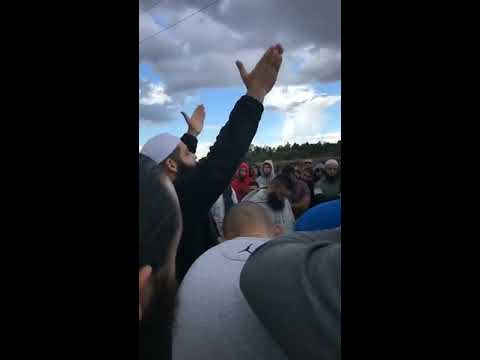 Powerful reminder at the grave of Ali Banat! - Funeral day