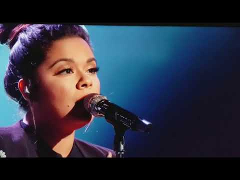 Brooke Simpson and Sia Titanium   The Voice Finale 2017
