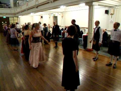 download lagu mp3 mp4 Frasers Favourite Scottish Country Dance, download lagu Frasers Favourite Scottish Country Dance gratis, unduh video klip Frasers Favourite Scottish Country Dance