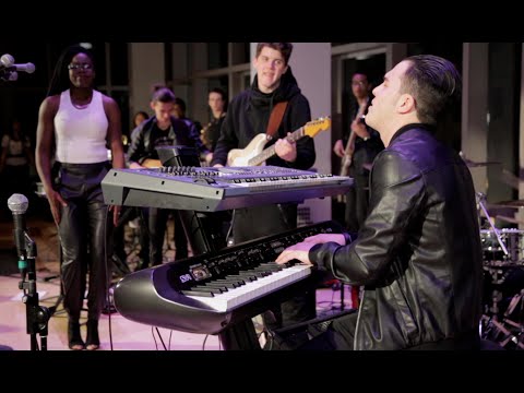 Superstition [Stevie Wonder] - NikKollective LIVE @ The Berklee Caf