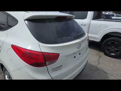 2012 Hyundai Tucson FWD 4dr I4 Auto GL in Cotton White for sale at Kitchener Chrysler Dodge Jeep Ram in Kitchener, ON