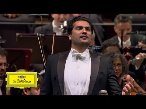 WORLD OPERA DAY 2025: Jonathan Tetelman - Puccini: Tosca, Act I: Dammi i colori! – Recondita armonia