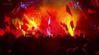 U2 Live at Glastonbury (HD) - Vertigo