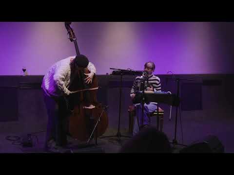 Slow Madonna live at Bergen Kunsthall